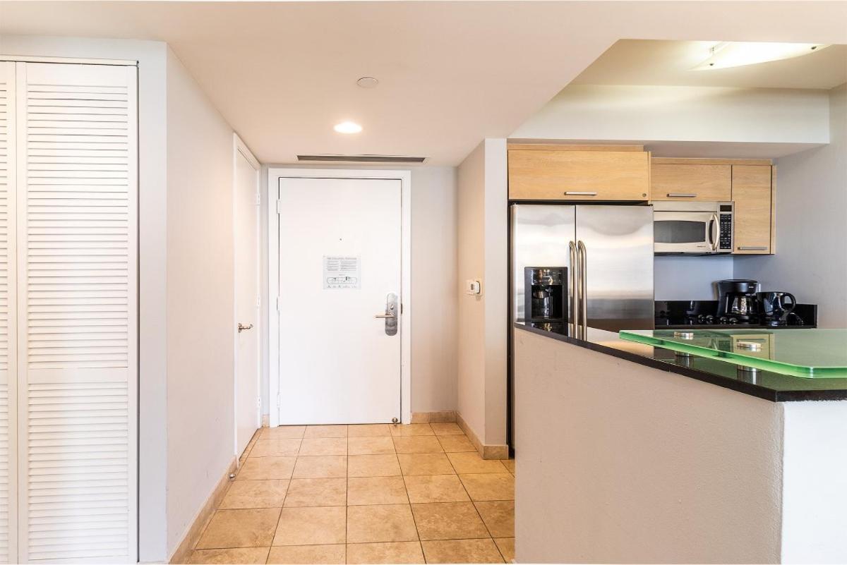 Apartamento de 1 dormitorio con vistas al mar